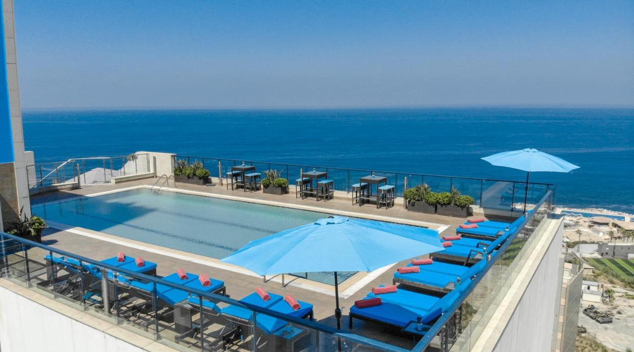 Aparthotel Raouche Arjaan By Rotana Beirut Exterior foto