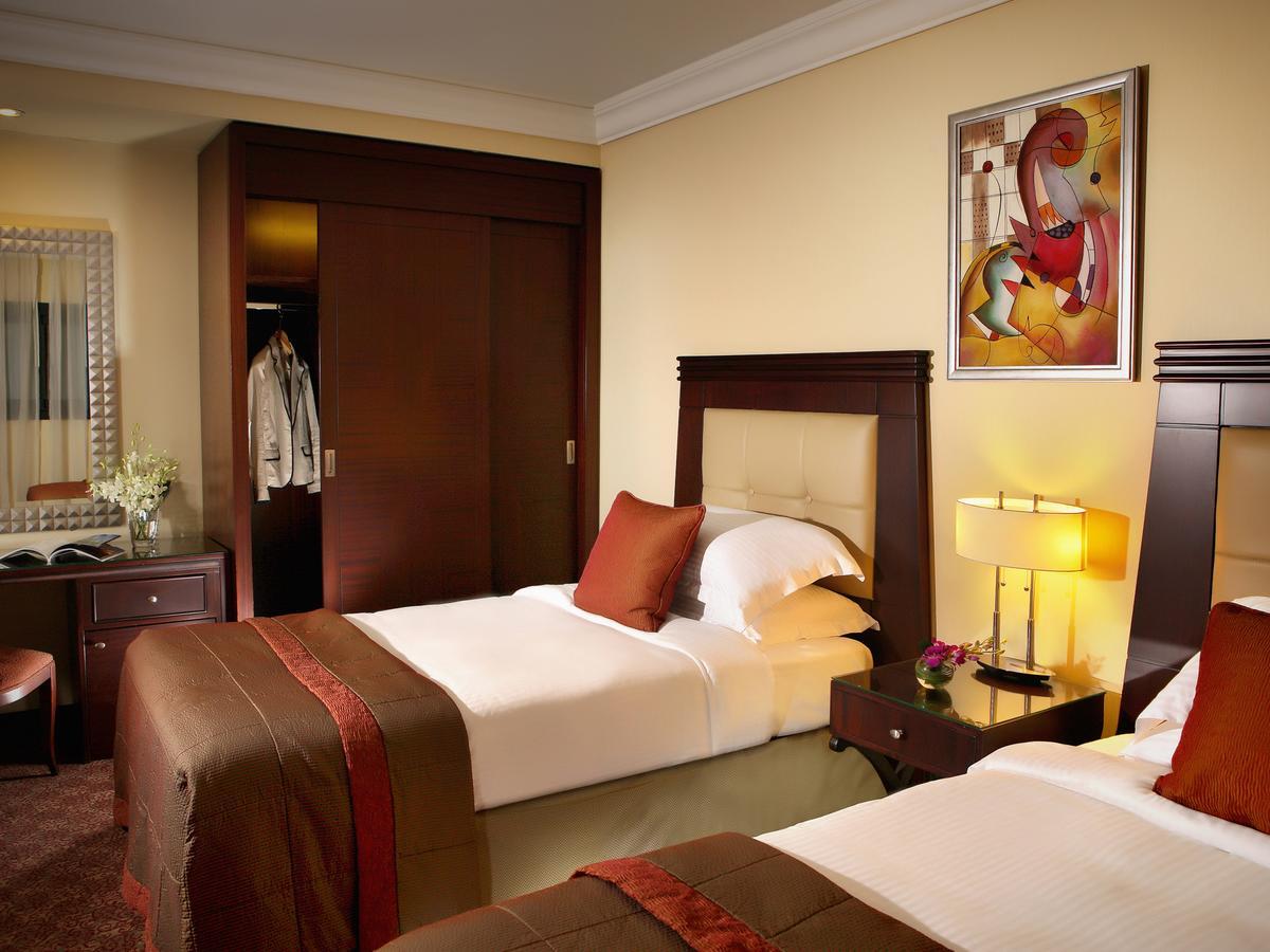Aparthotel Raouche Arjaan By Rotana Beirut Zimmer foto